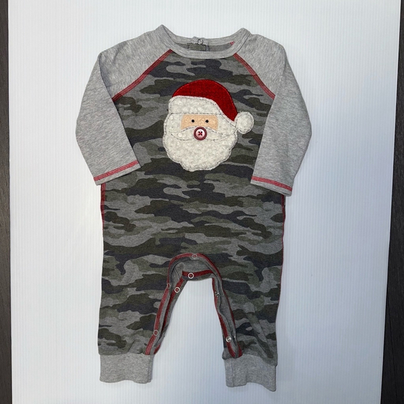 Mudpie Other - Mud Pie Kids Baby Santa Camo Christmas 1 Pc Boys Outfit Set 9-12 months Boy